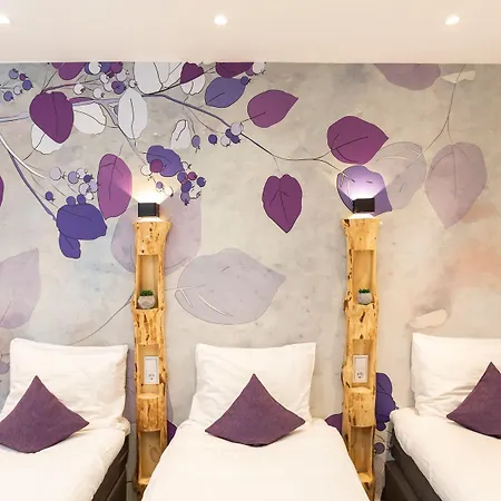 Pagi Hotel 2*