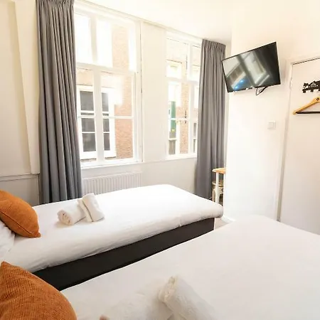 Pagi Amsterdam
