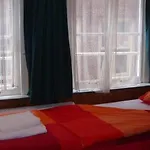 Pagi 2* אמסטרדם