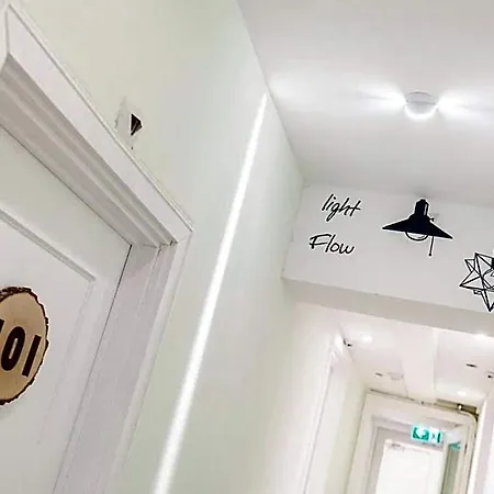 Pagi 酒店